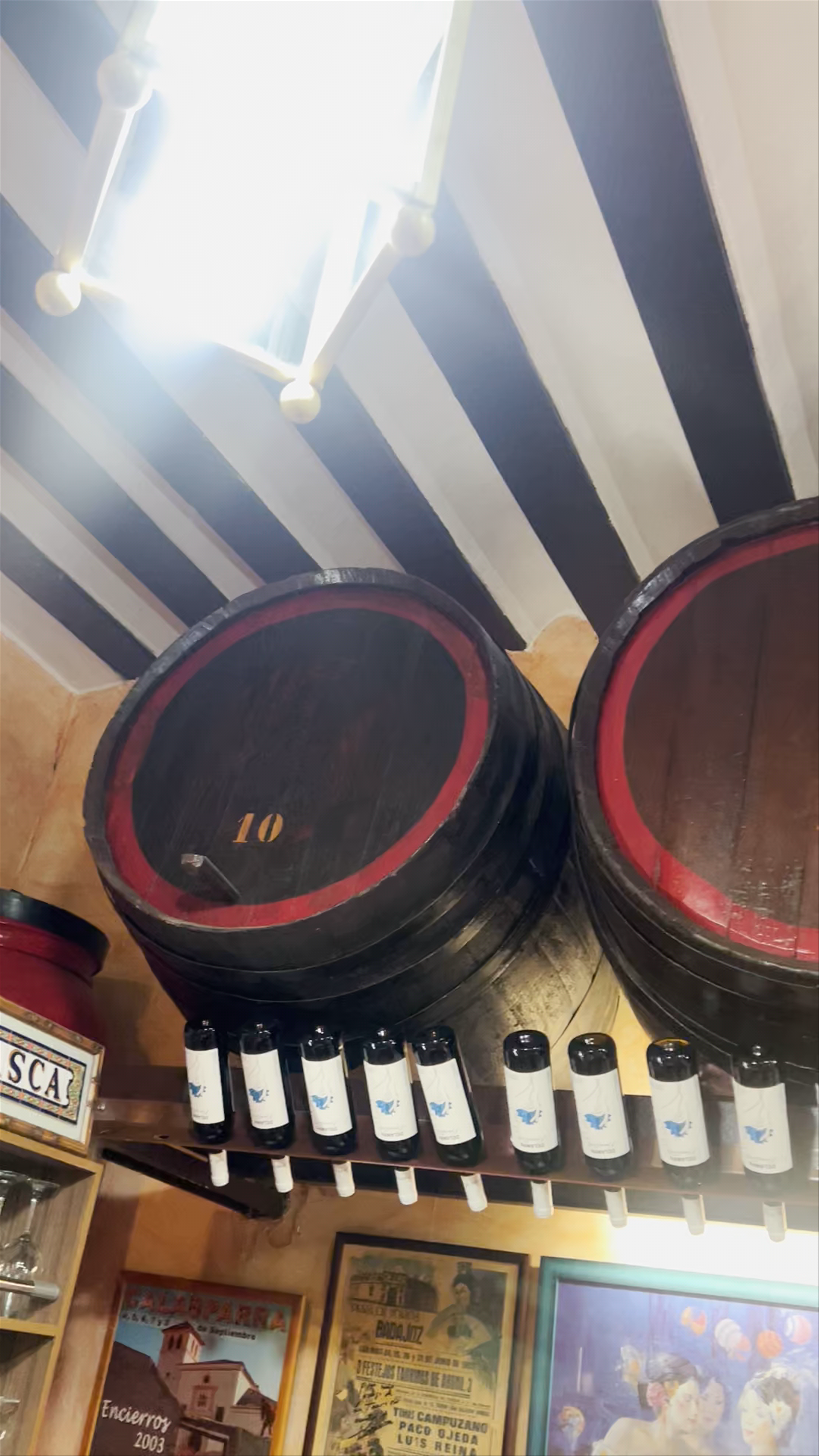 La Tasca De Noah Restaurante Cervecería