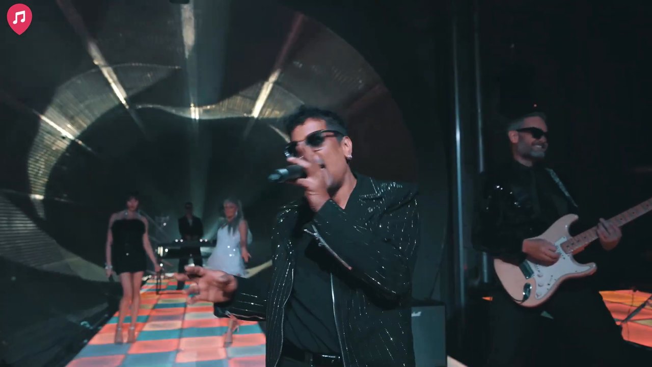 Aptitude - Luxury Showband - video 3
