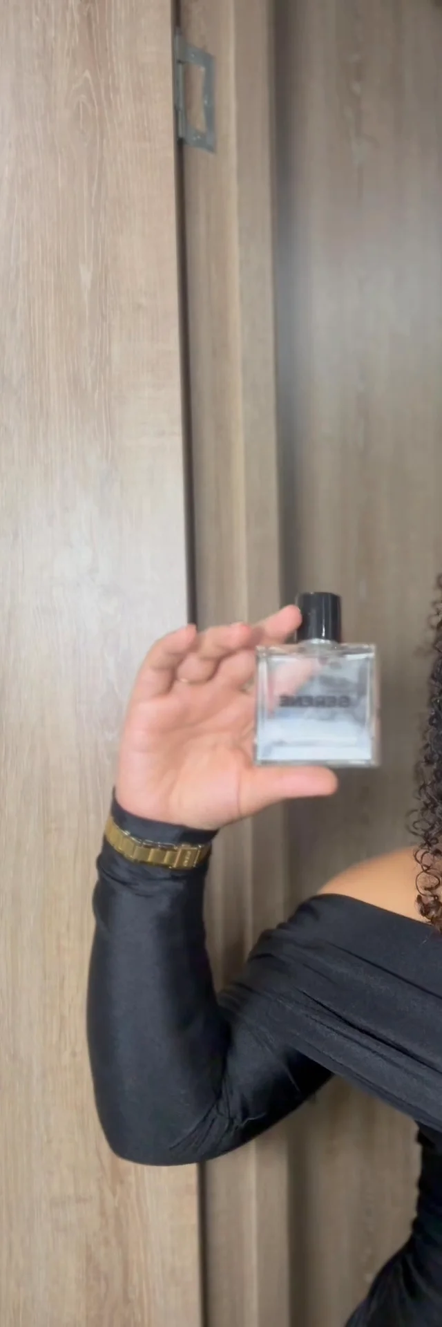 Reseña Perfume (cómo hacer que dure más) 