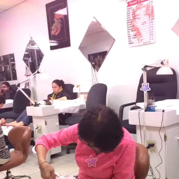 Lynn's Nails - Lynn's Nails make you feel like you are somewhere over the rainbow!! - Nail Salons Near Me - Sherman Oaks, California