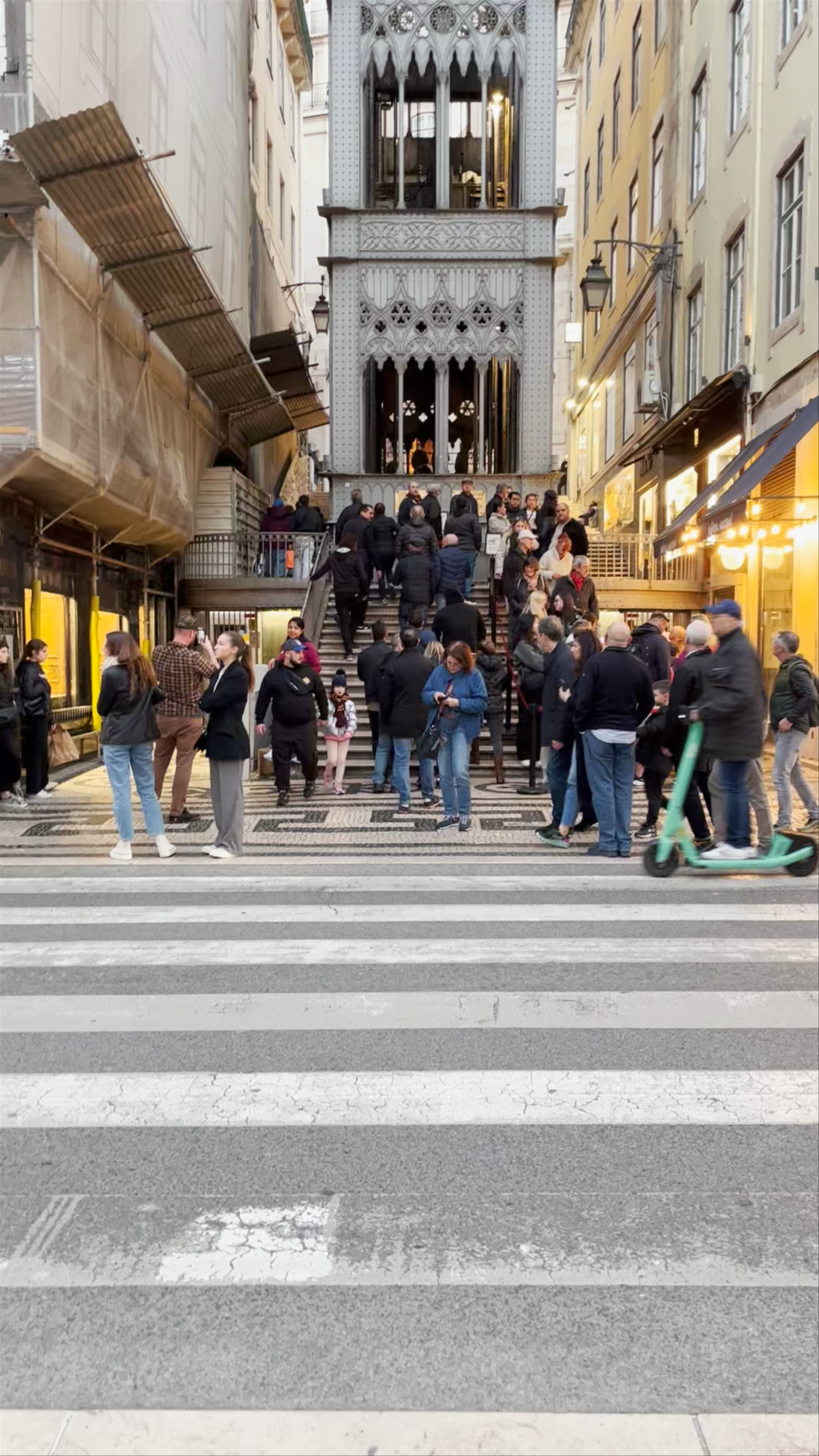 Elevador de Santa Justa: Lisbon’s Iconic Urban Lift Experience
