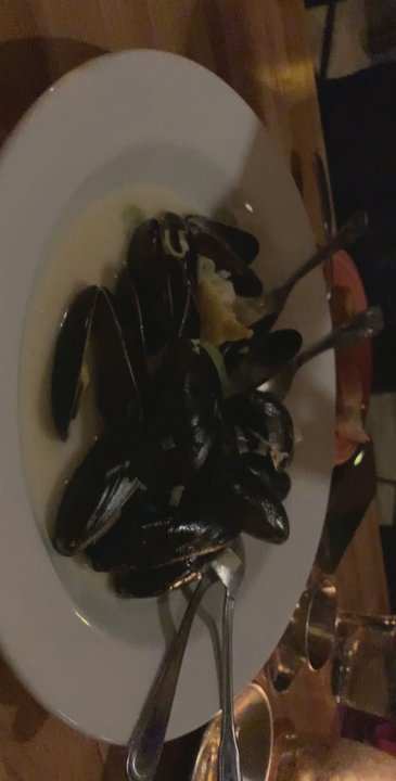 Tapas Teatro - Mussels and wine sauce - Tapas Bars Near Me - Baltimore, Maryland