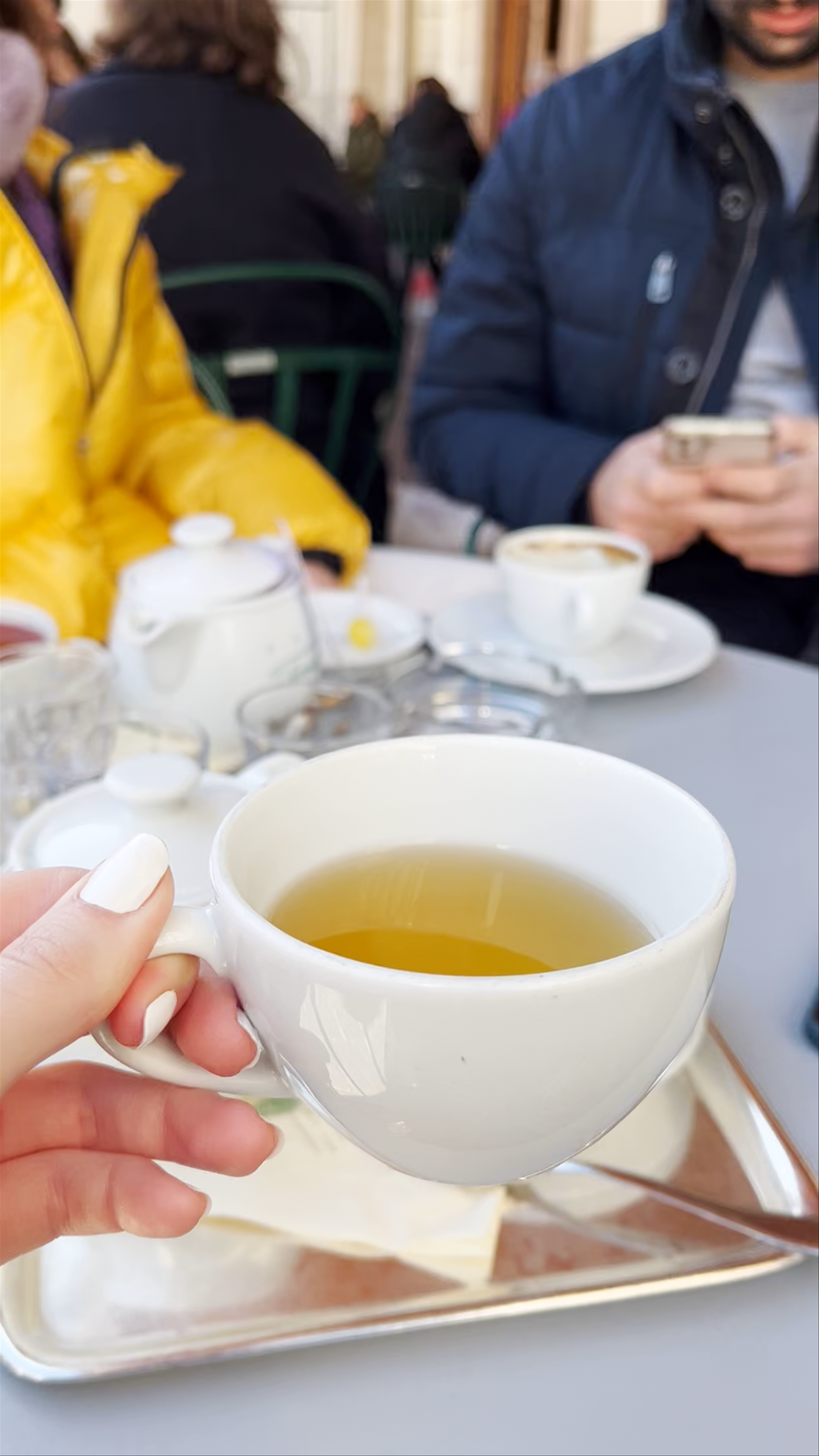 Café Tomaselli: Cozy Moments at Salzburg's Historic Coffeehouse