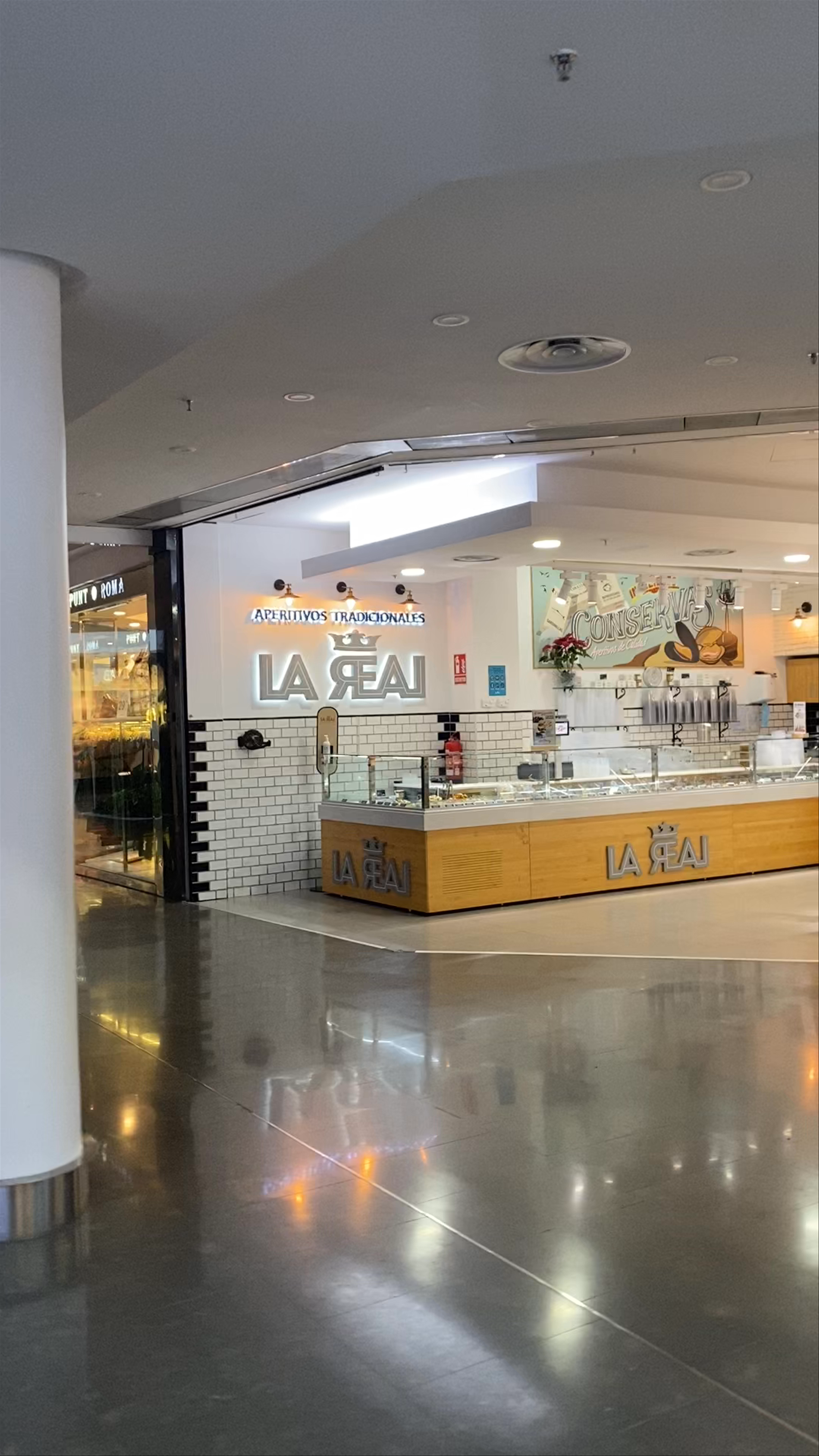 Parquesur Shopping Mall Experience in Leganés, Spain