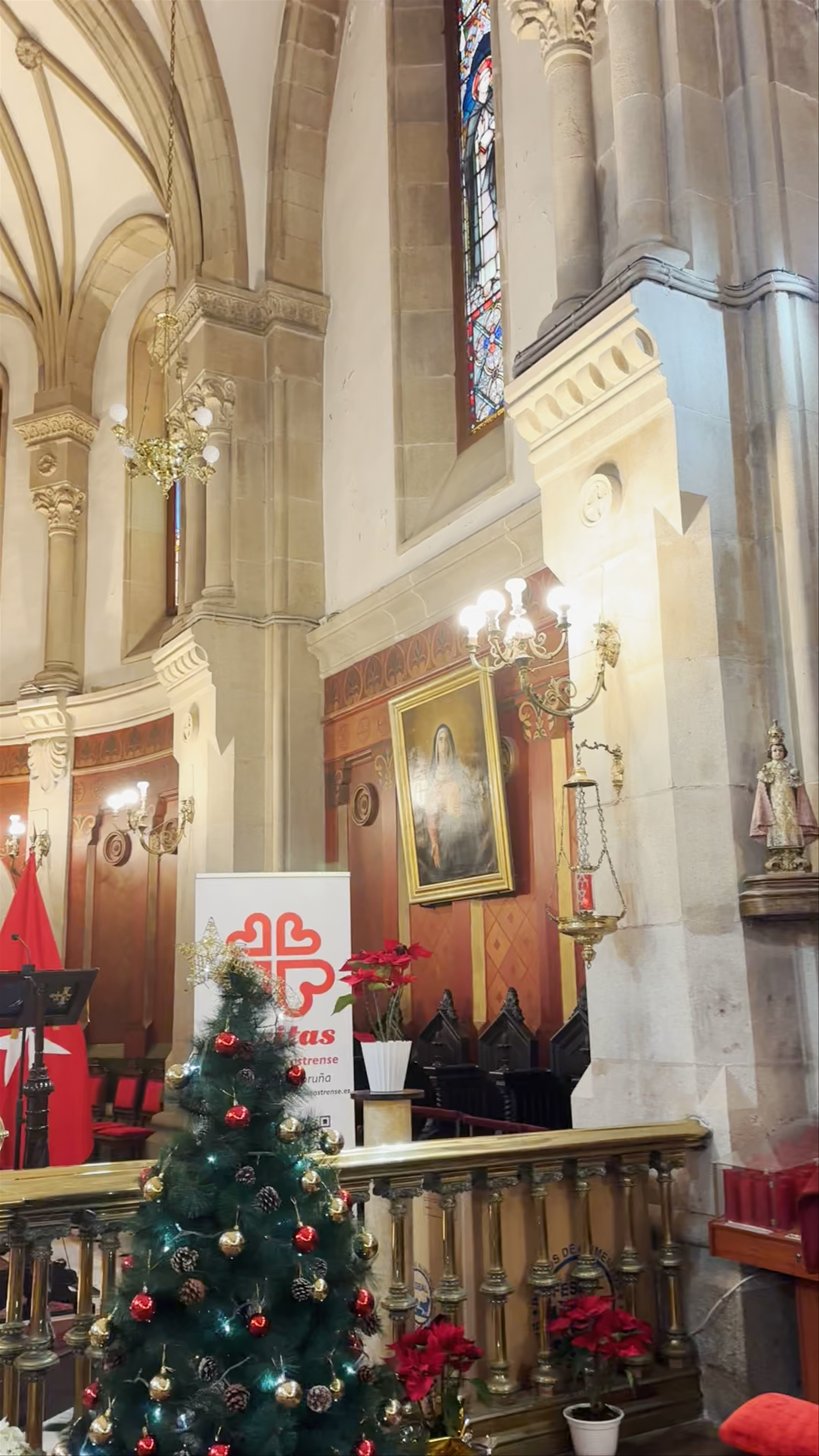Iglesia Castrense de San Andrés: Historic Serenity in A Coruña