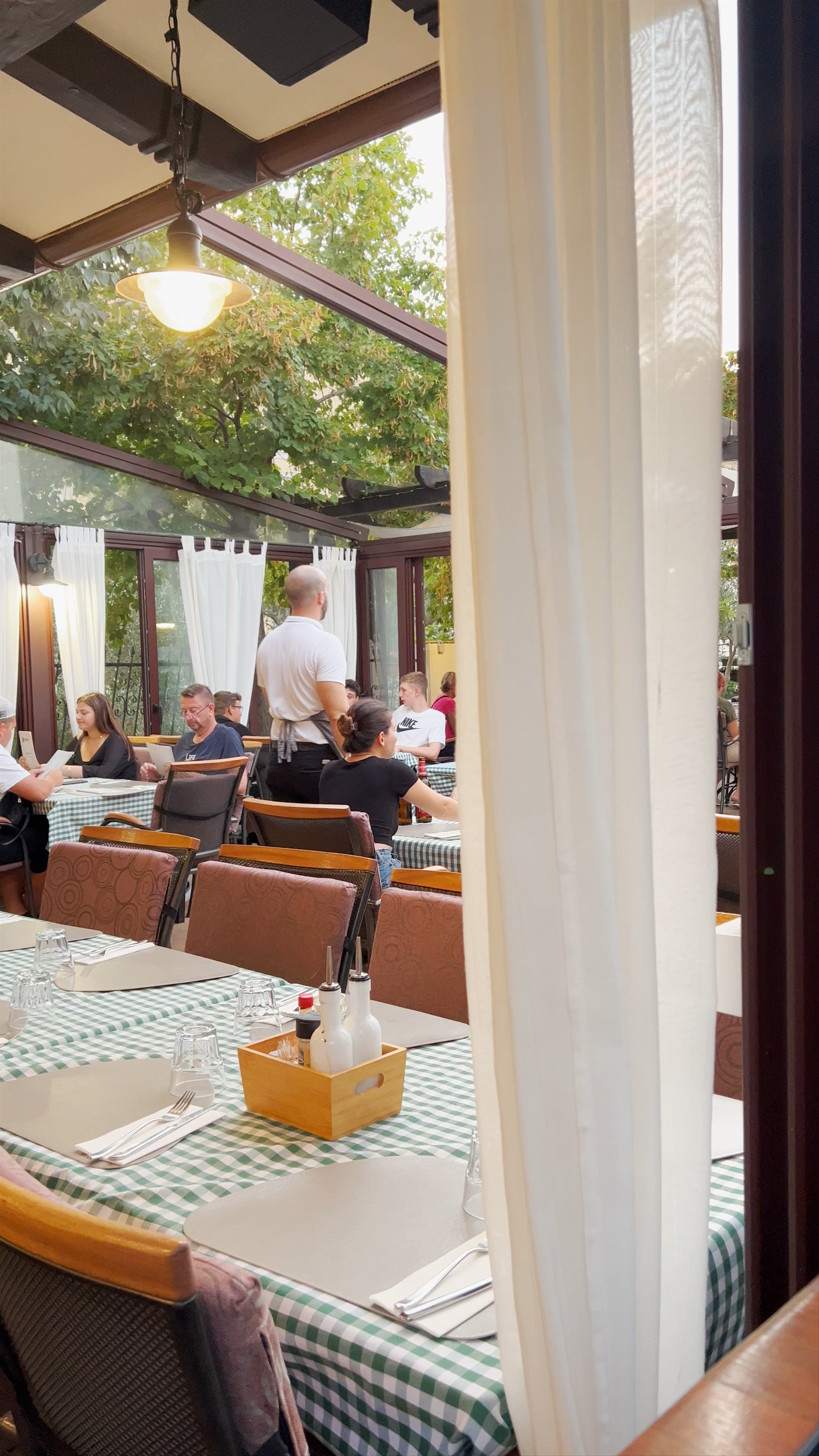 "Kuzina" grill & pizza