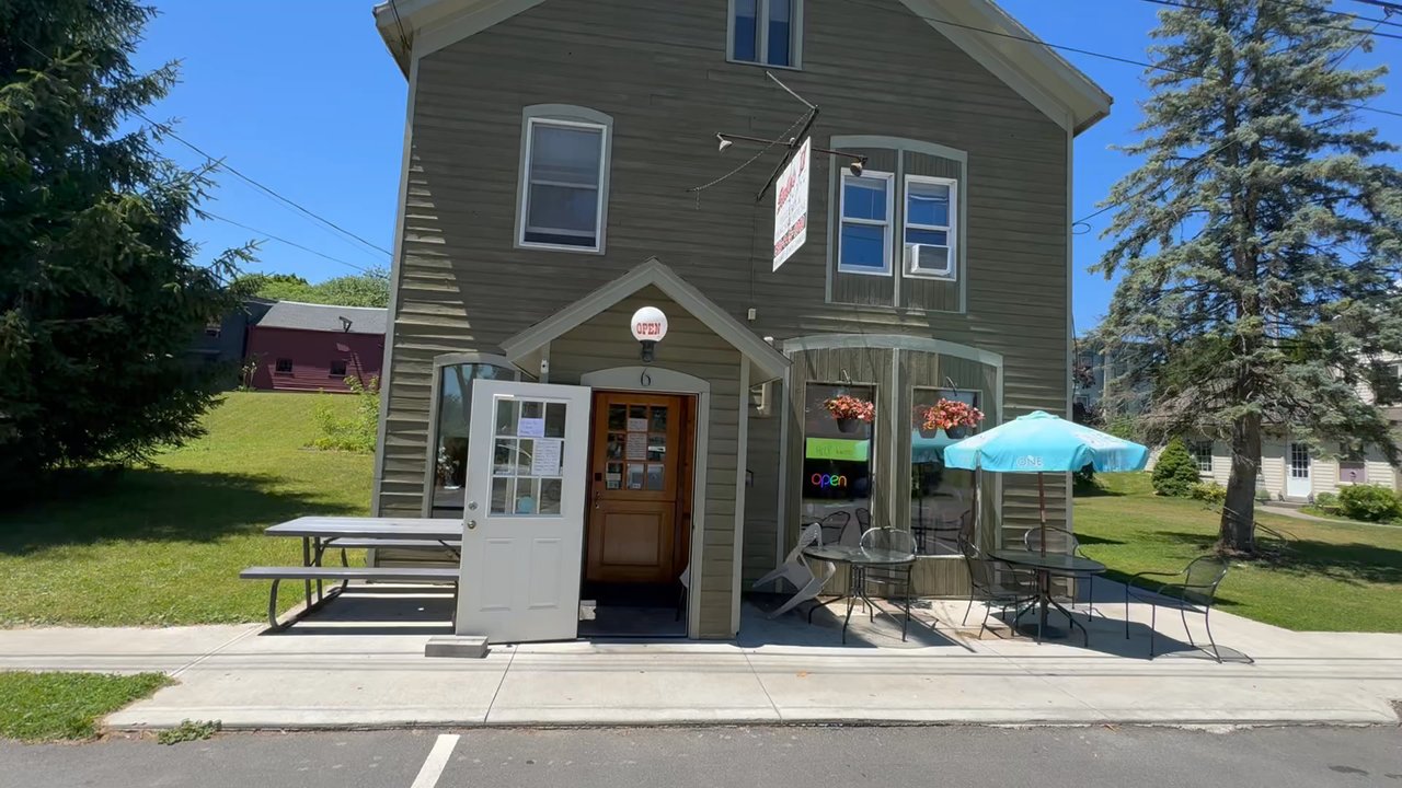 Stellas Pizzeria 2 - Entering Stella's. - Pizza Near Me - Athens, New York