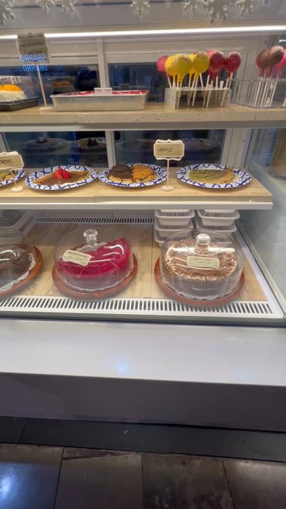 Camelia Cafe - Dessert - Coffee & Tea Near Me - Des Peres, Missouri