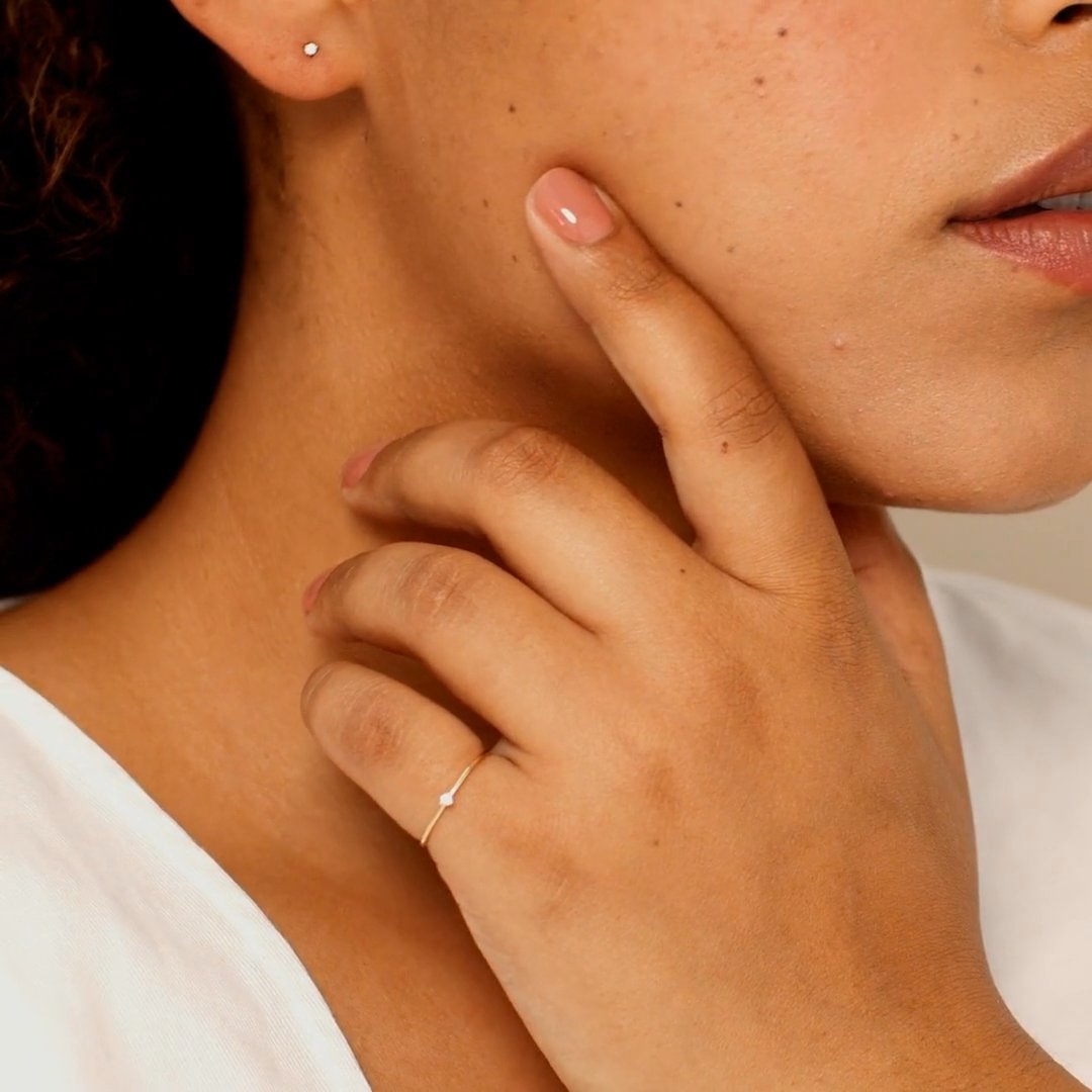 Tiny Ring | Round Brilliant | 14k | White Gold
