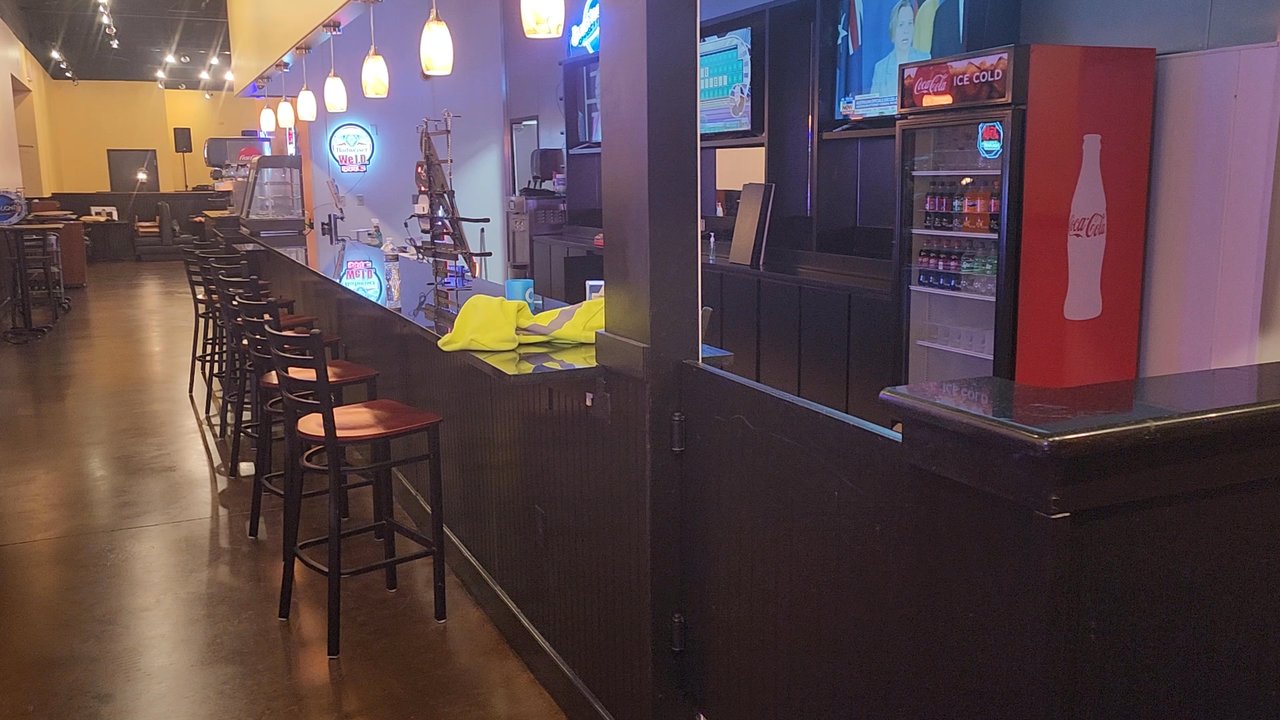 Mike's Hot Wings & Such - Chicken Wings Near Me - Collierville, Tennessee