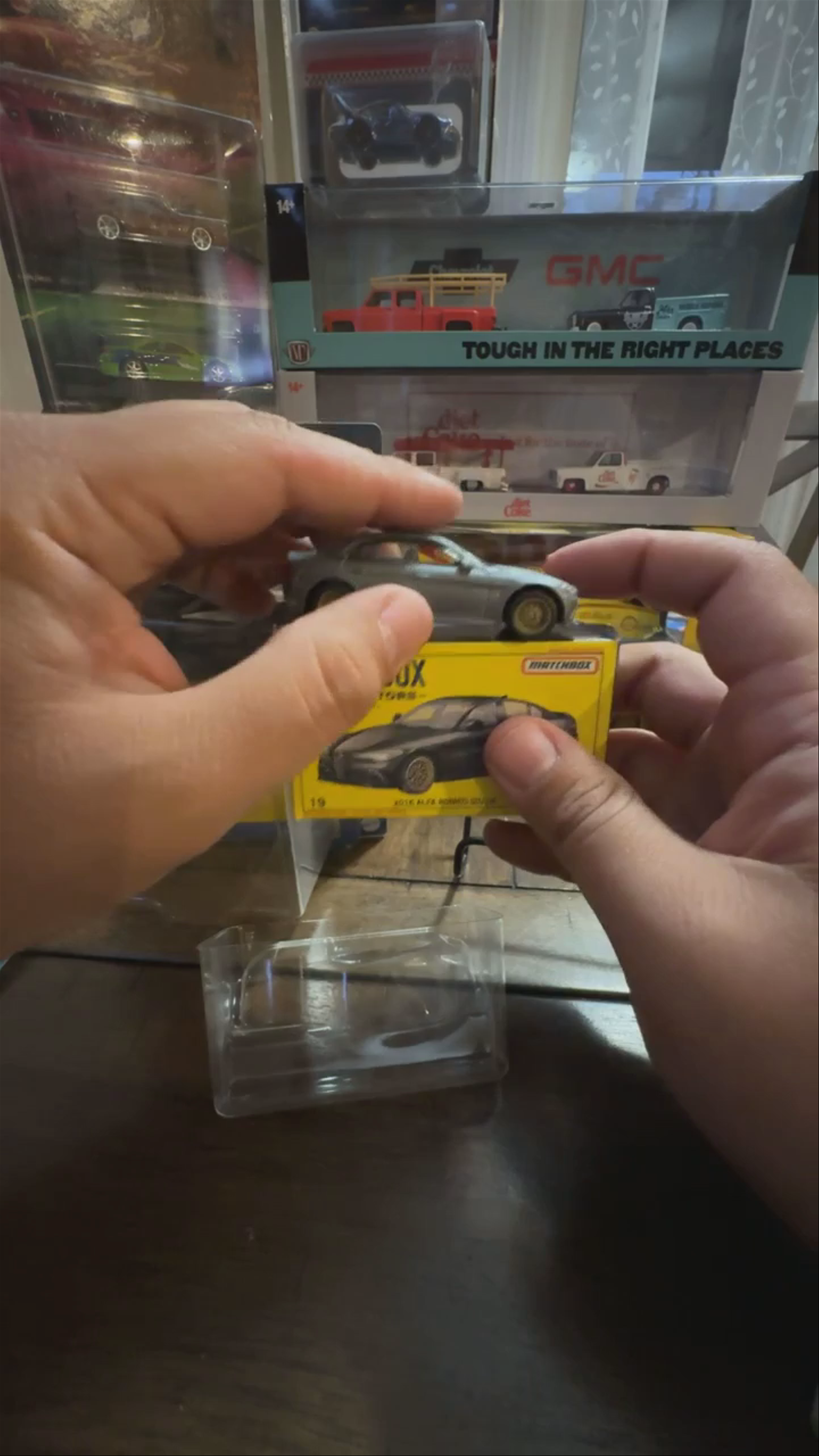 Hot Wheel, MB , Johnny Lightning , M2, auto world etc POP UP