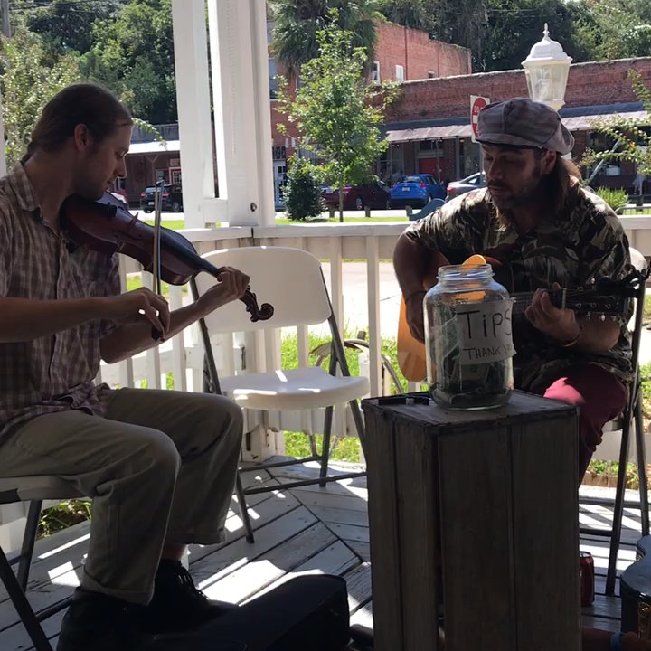Coffee N Cream - Live music - Ice Cream & Frozen Yogurt Near Me - Micanopy, Florida