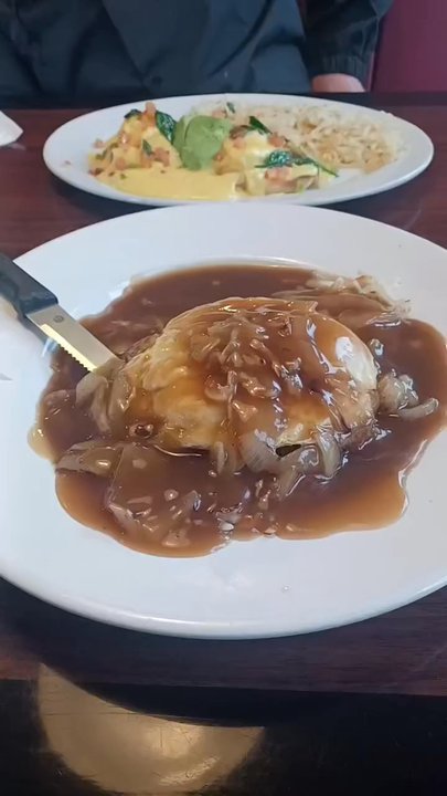 Chris' Cafe - Breakfast Orders: * Traditional Eggs Benedict  * Loco Moco - Cafes Near Me - Clearfield, Utah