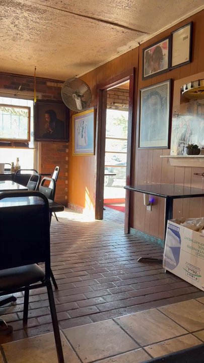 Bully's Restaurant - This is the spot! - Barbeque Near Me - Jackson, Mississippi