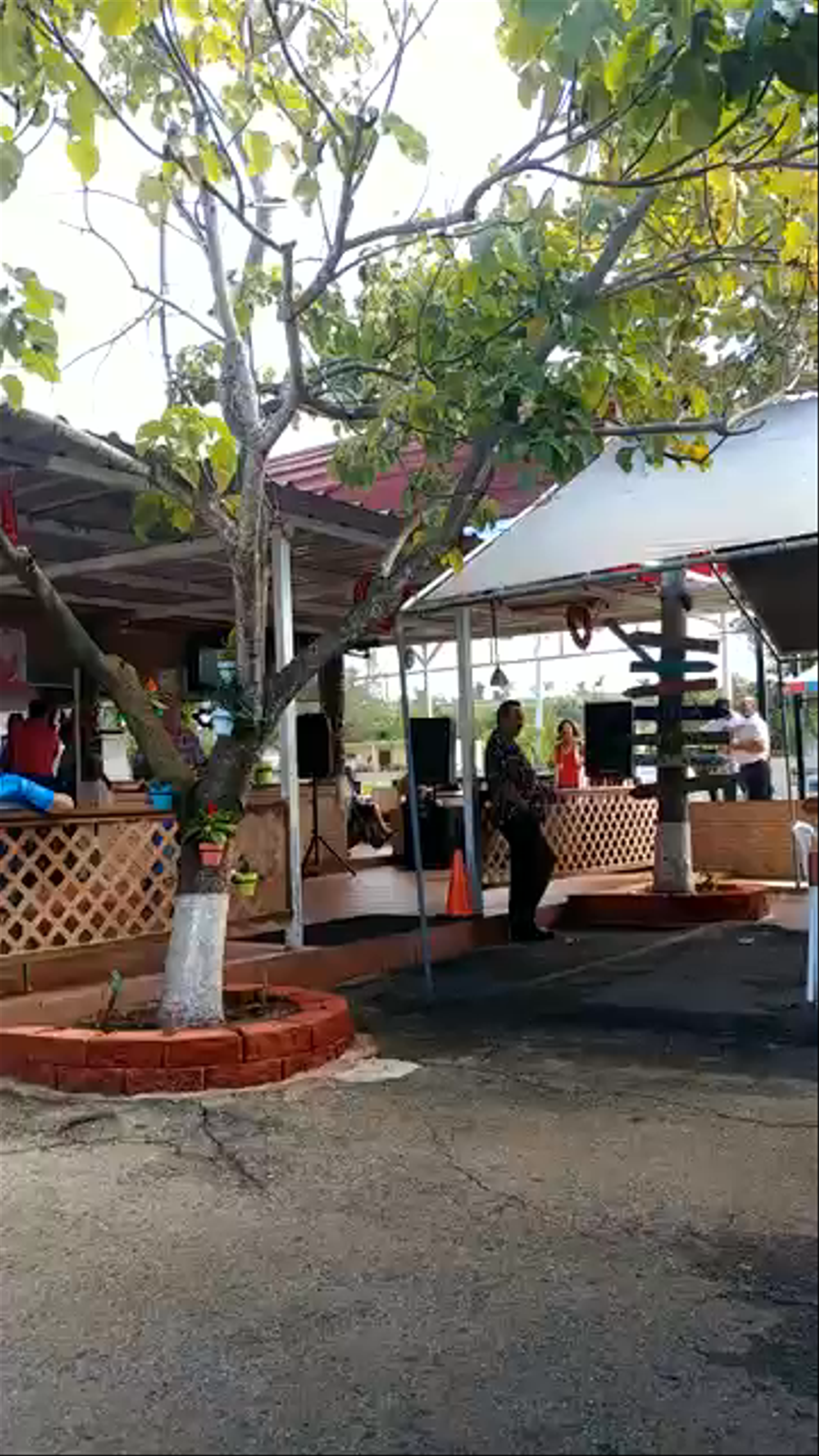 Potrero y Cafeteria Brisas del Mar