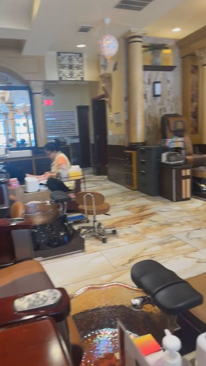 Solara Sol Nail & Spa - Beautiful place. Smells amazing. Offers soda, water, and chocolates. Very nice place. Will be returning. - Waxing Near Me - Gainesville, Georgia