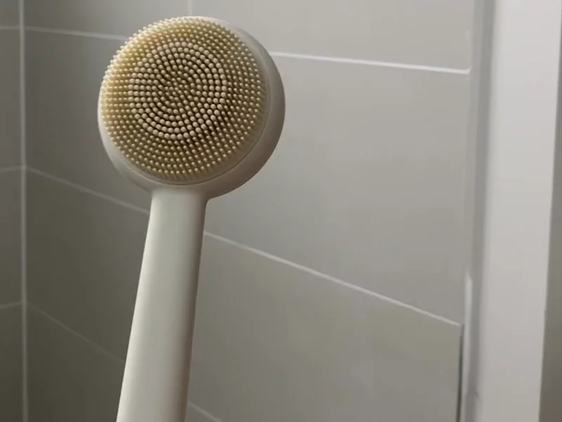 Zobelle Silicone Body Brush