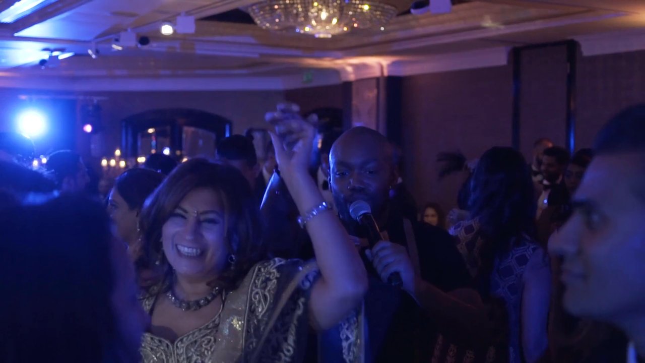 Aurora Showband @ Jumeriah Carton - video