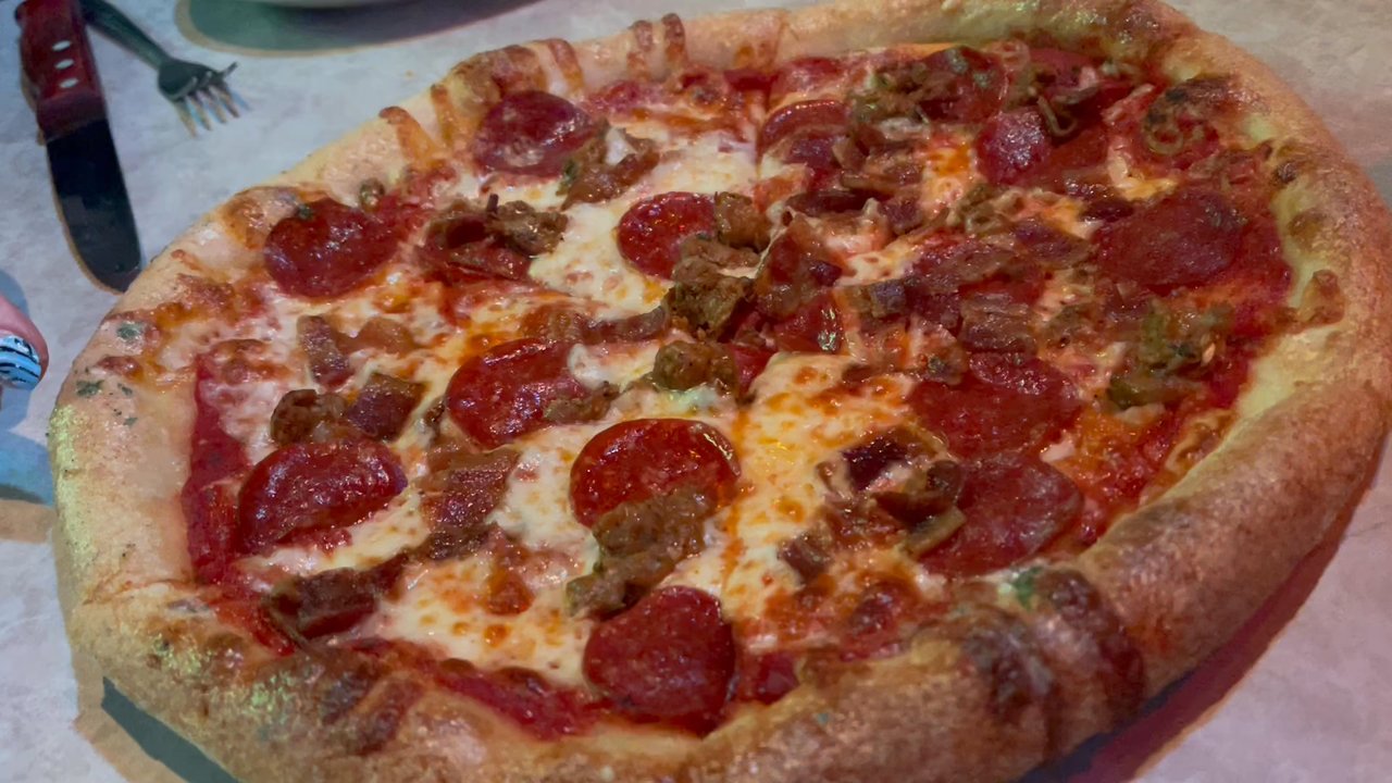 Bubba's 33 - Pizza Near Me - Glen Burnie, Maryland