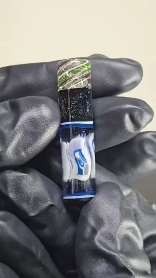 Preview pic of Seahawks Glass Tip