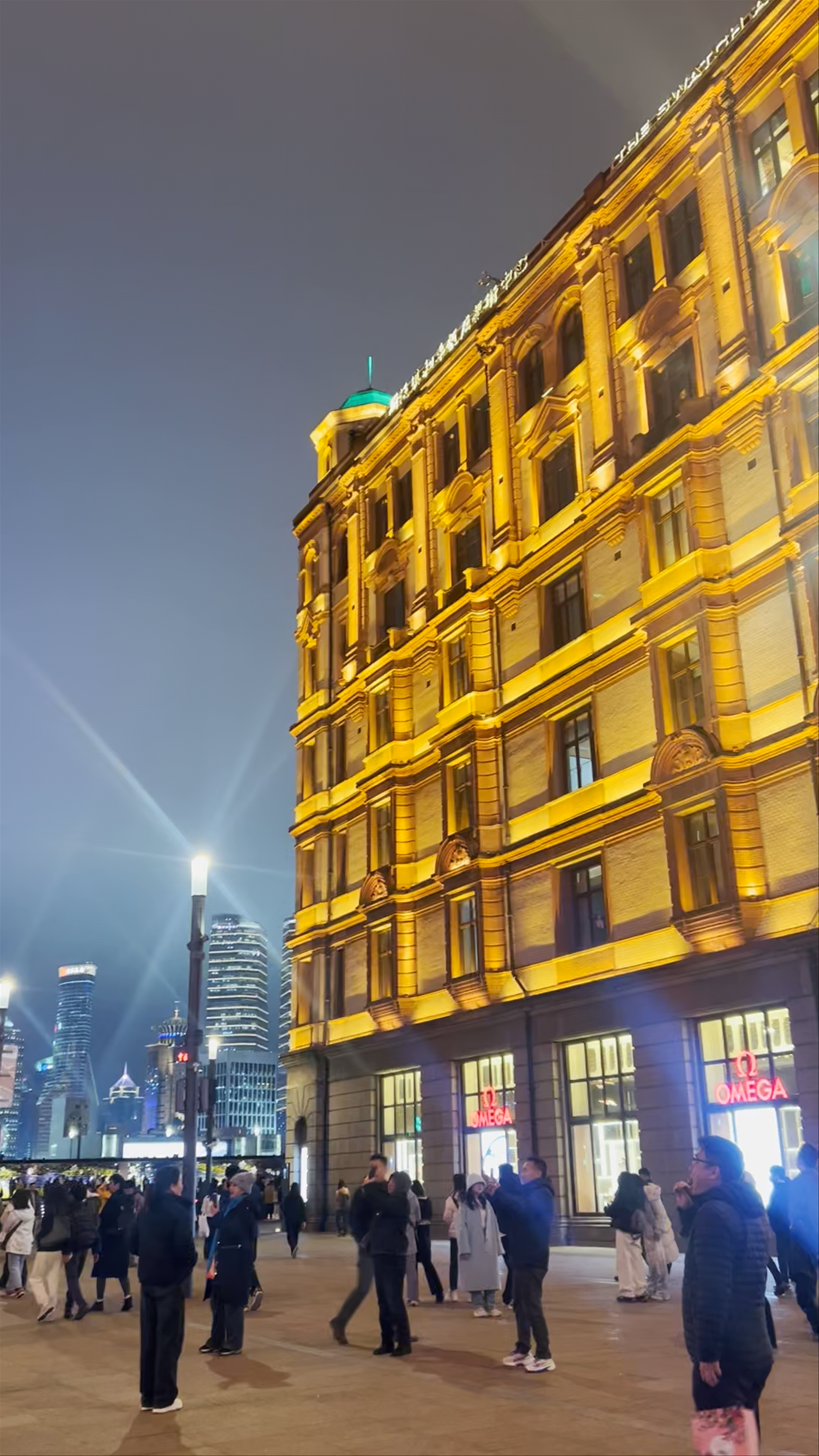 Evening Stroll at The Bund - Shanghai's Iconic Riverside Promenade
