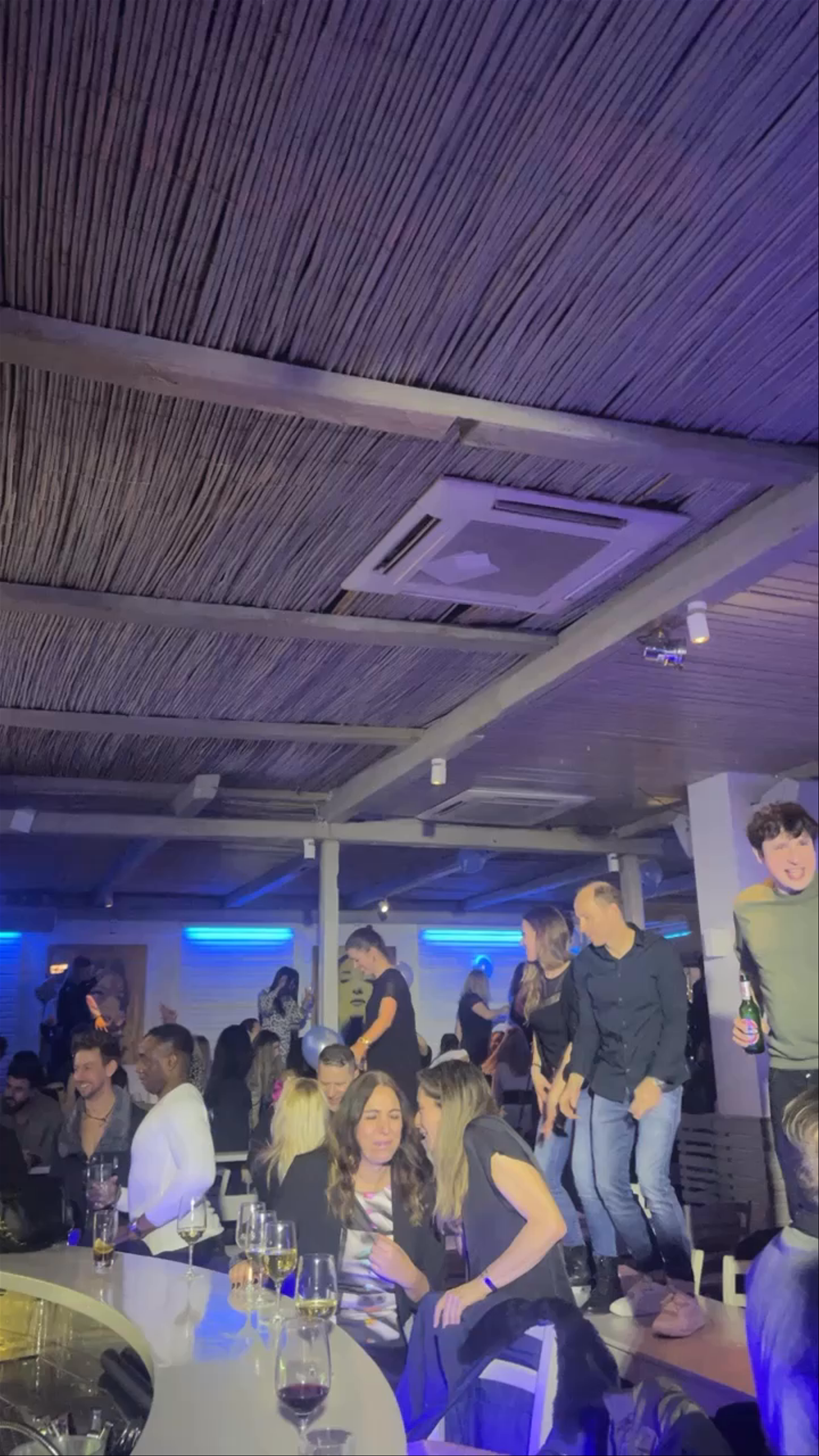 Nightlife Vibes at Der Grieche Bar in Frankfurt am Main