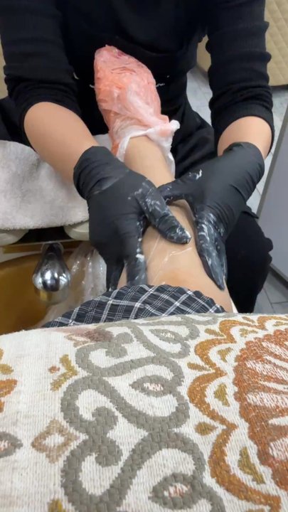Polished Nail Bar - Nail Salons Near Me - Downey, California