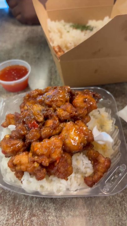 Teabo Café - Orange chicken with rice and Chicken Katsu with Rice - Cafes Near Me - Davis, California