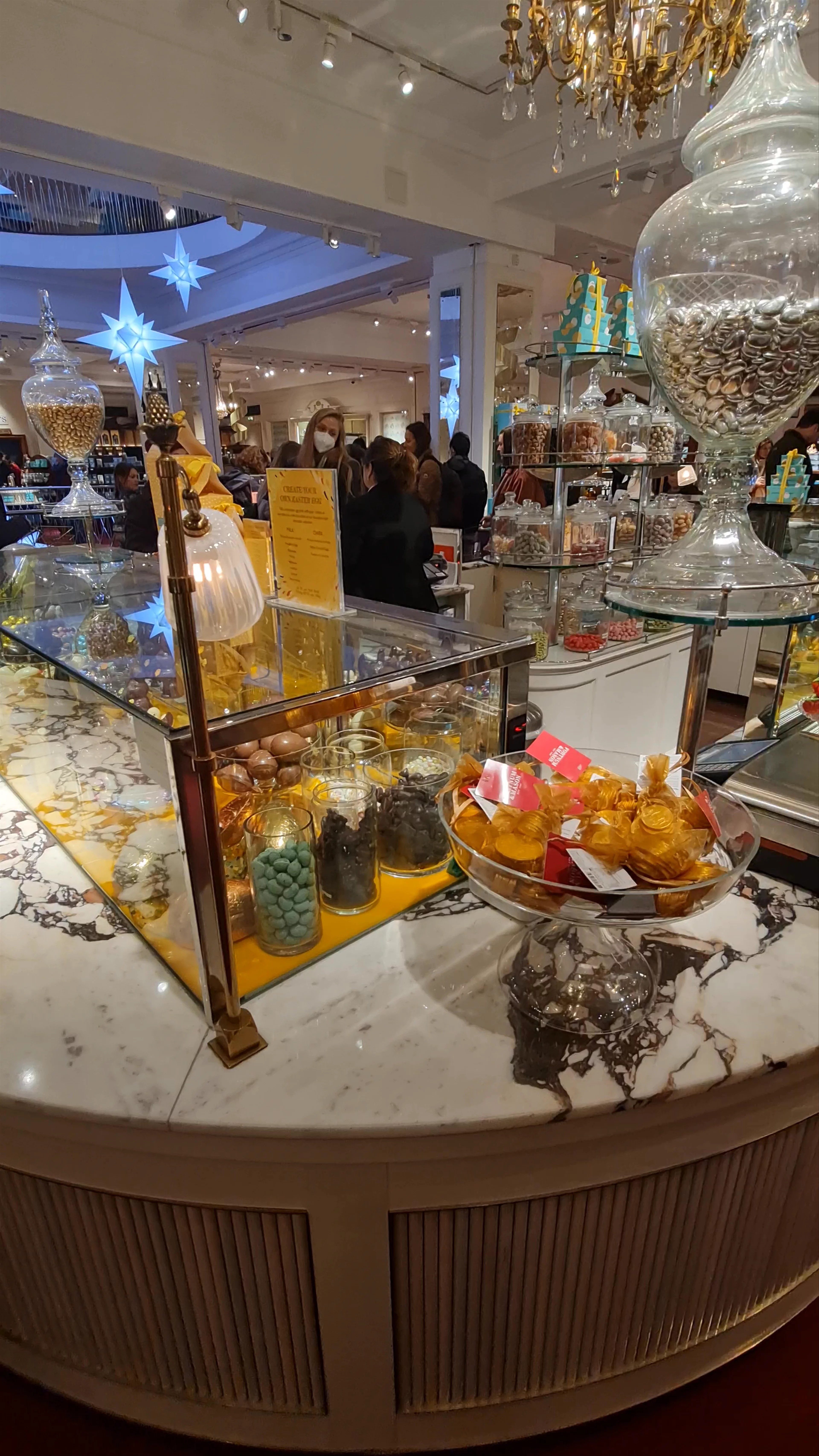 Fortnum & Mason, Piccadilly, London, UK