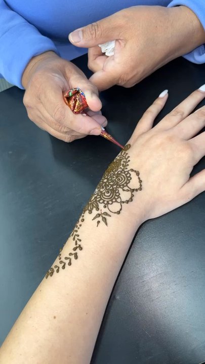 Kipa Threading - henna - Threading Services Near Me - Ventura, California