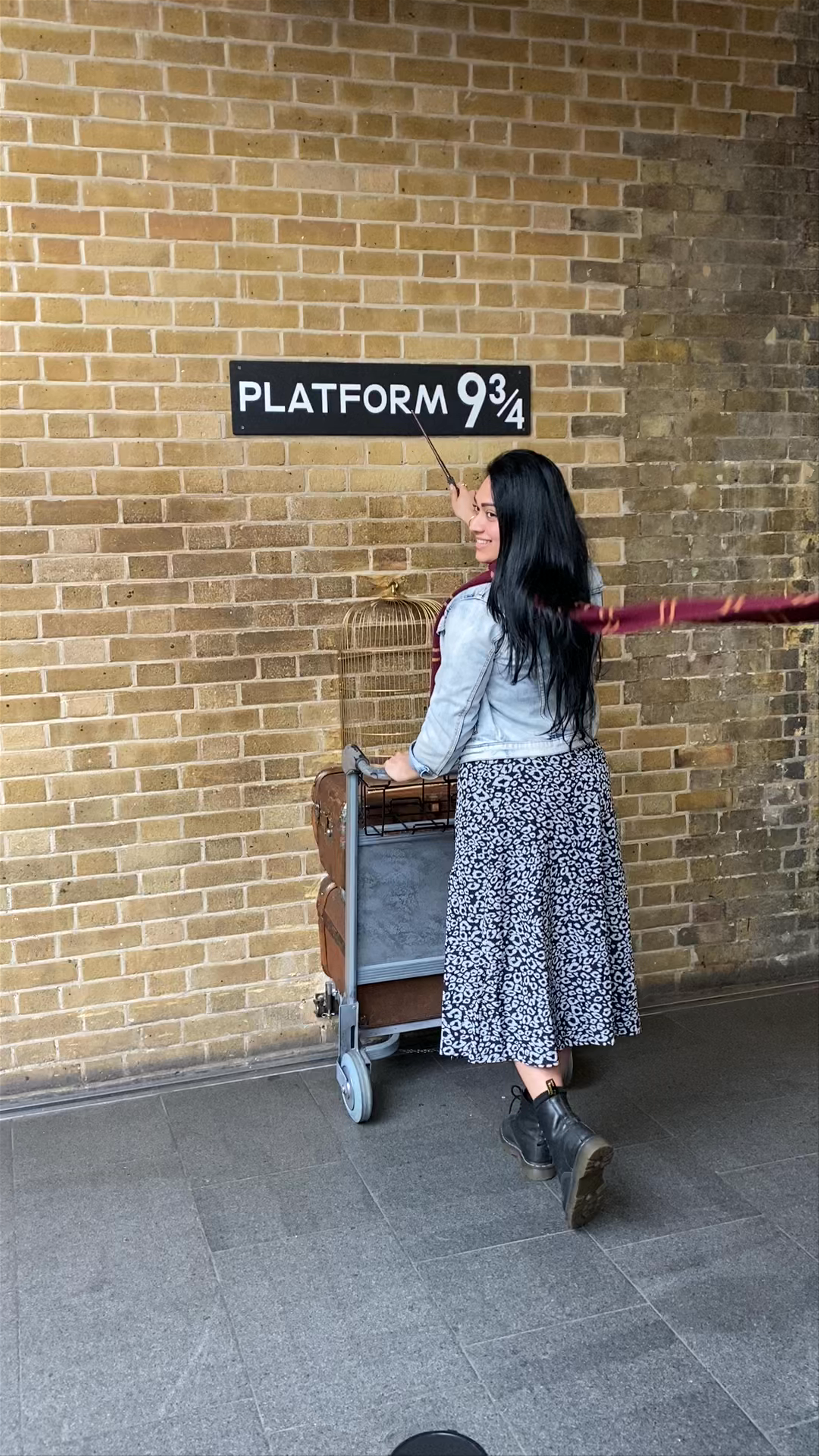 Magic at Platform 9 ¾: The Harry Potter Fan Experience in London