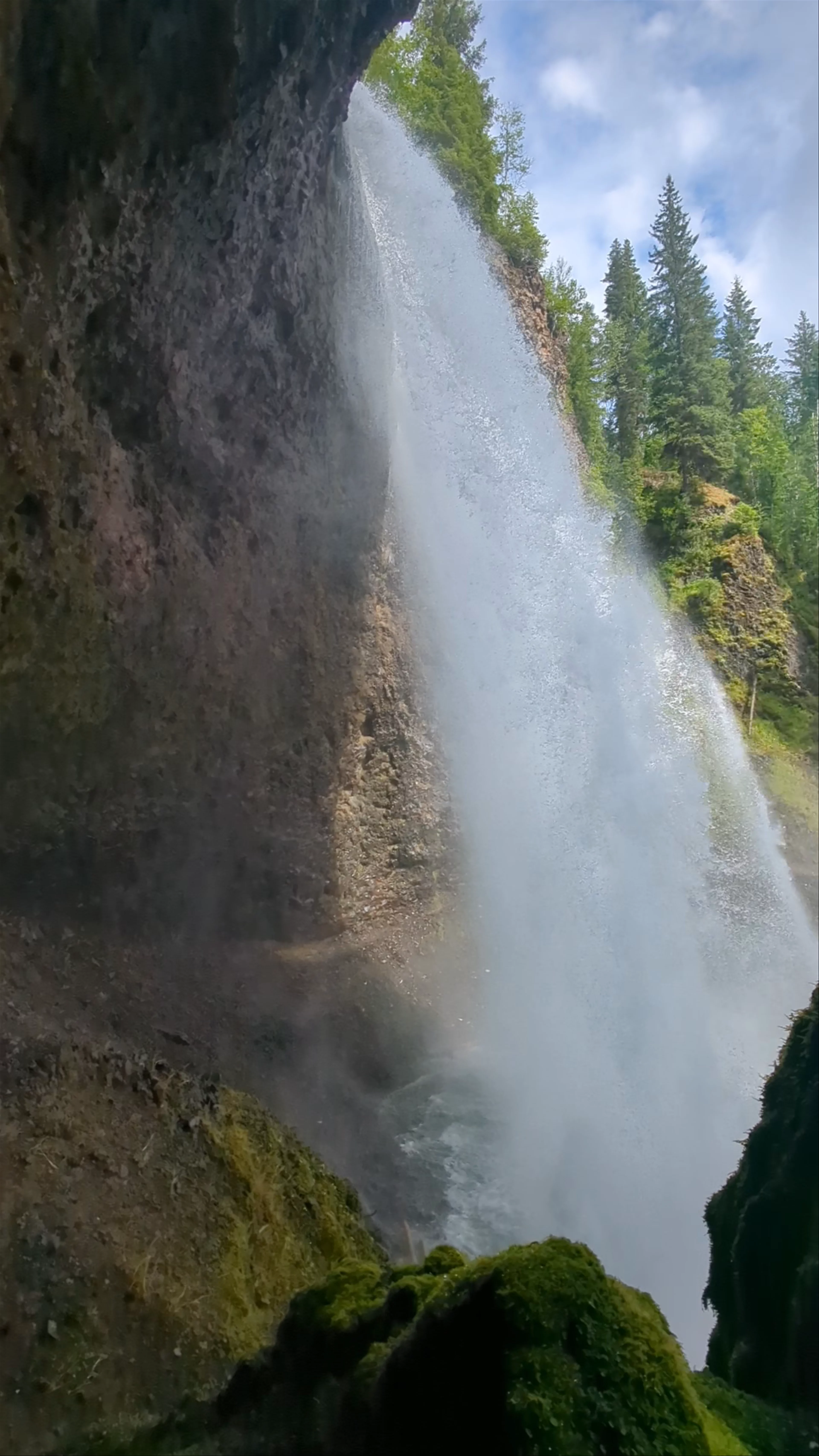 Moul Falls, Wells Gray Country