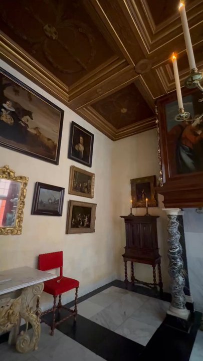 Ons' Lieve Heer op Solder - Inside a canal house with a church hidden on the top floor - Museums Near Me - Amsterdam, New Hampshire