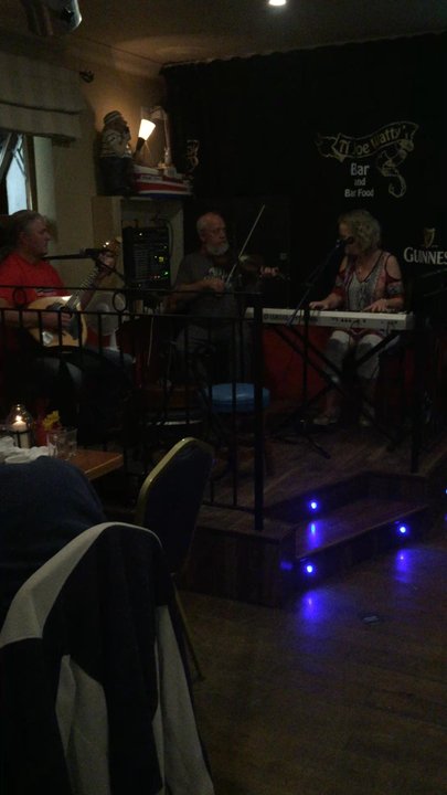 Ti Joe Wattys Bar - Restaurants Near Me - Galway, G