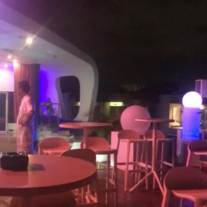 Keel - Slow but good night here - International Near Me - Playa del Carmen, ROO
