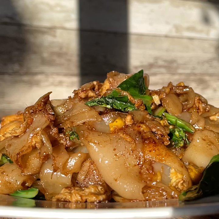 Nourish - Pad Se-Ew always hit my spot!! - Thai Near Me - Brooklyn, New York