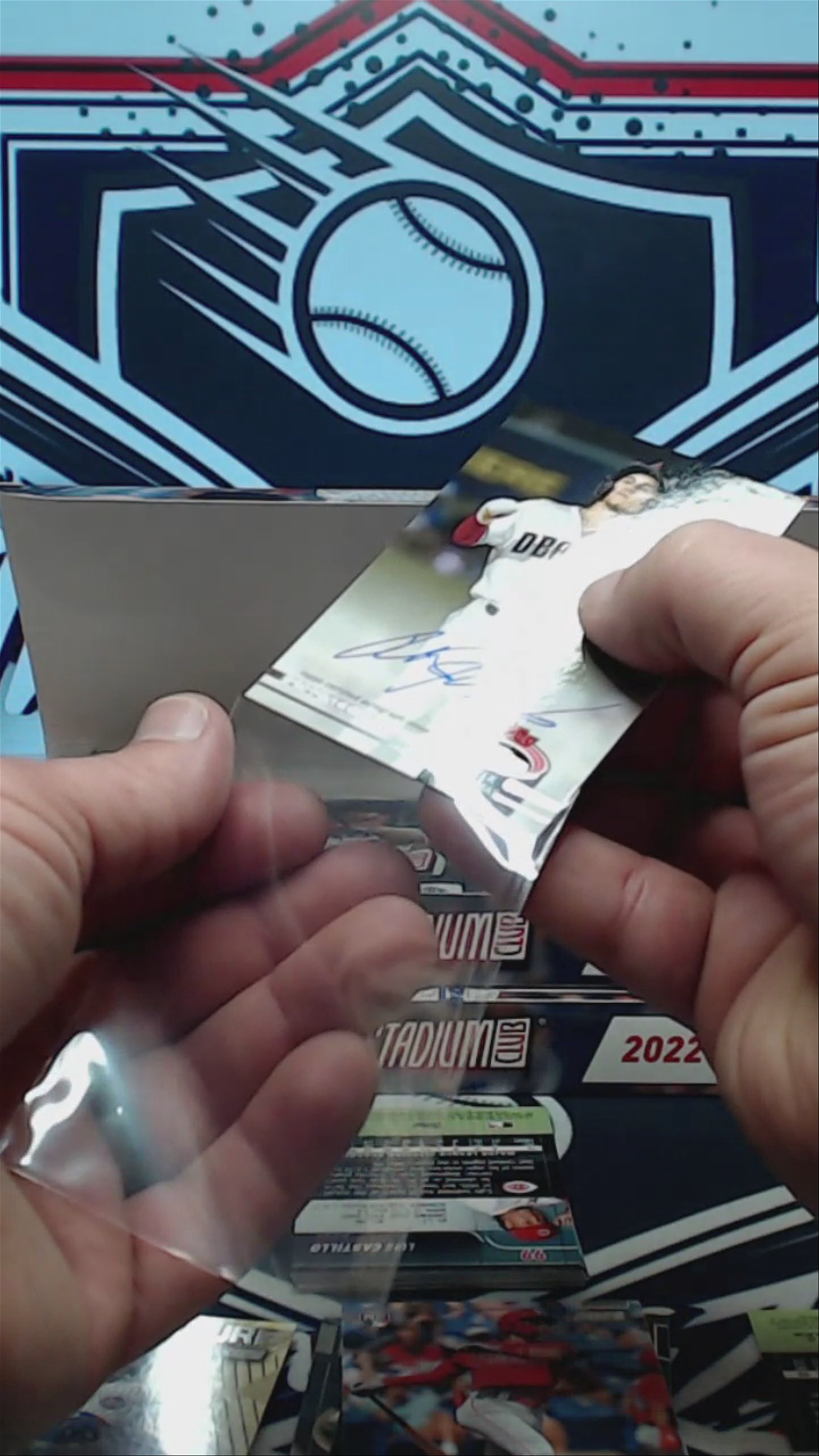 2022 Topps Stadium Club Alex Thomas Base 1992 Rookie Variation Auto 17/25 - S/O to @thehobbycards for the sweet pull!