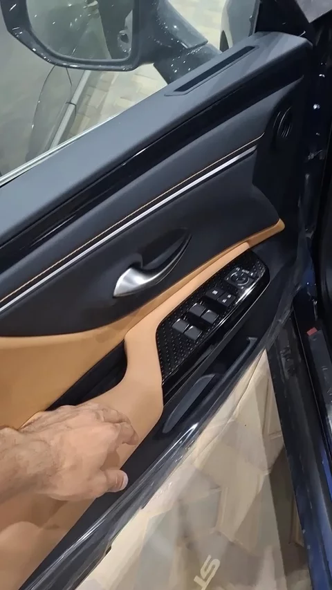 لكزس ES 250 AA Elegant 2025