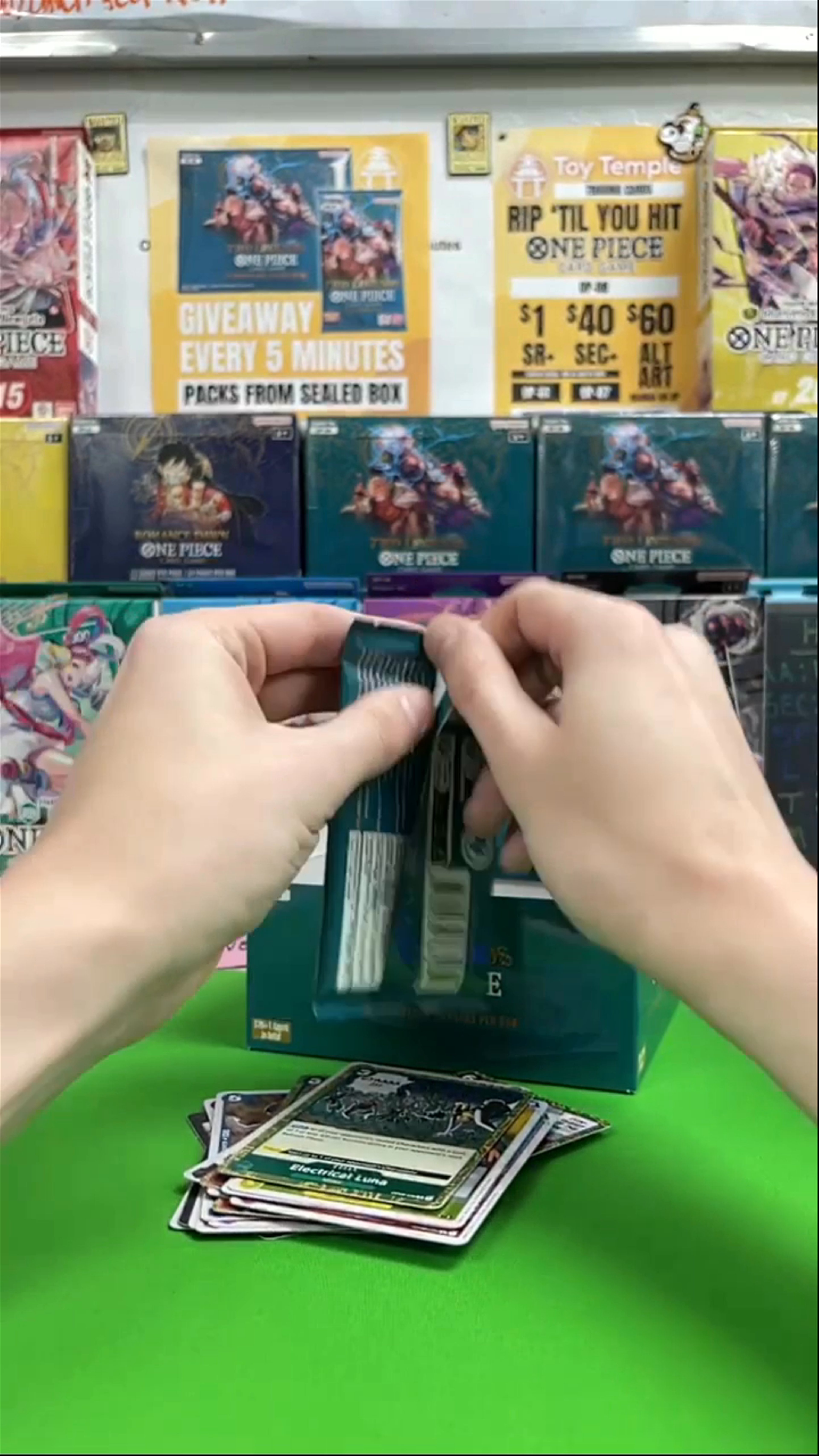 Givvy every 5 minutes: OP-08 (1&7) RTYH + Box Breaks