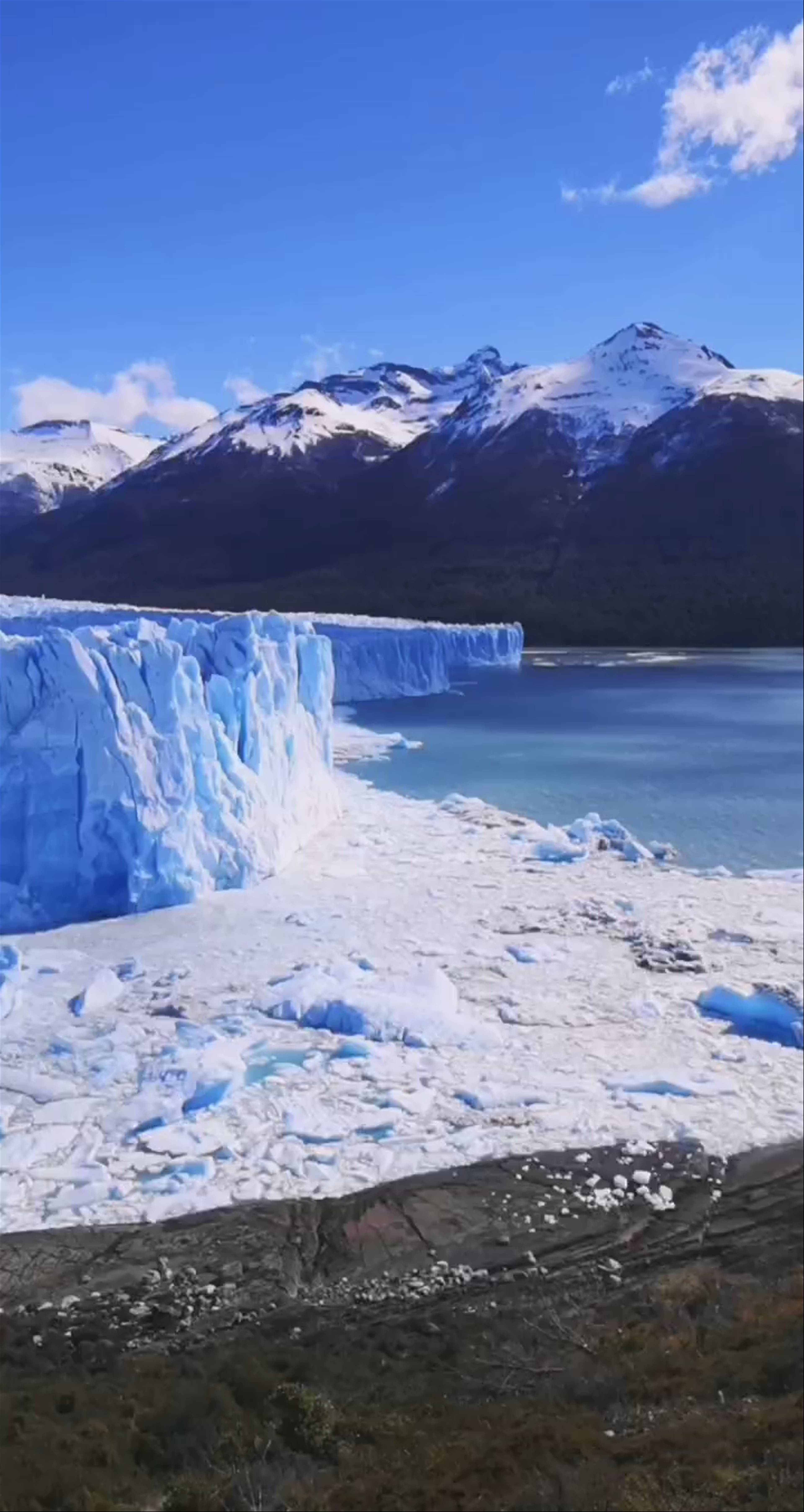 Perito Moreno Glacier: Majestic Ice Giant in Patagonia