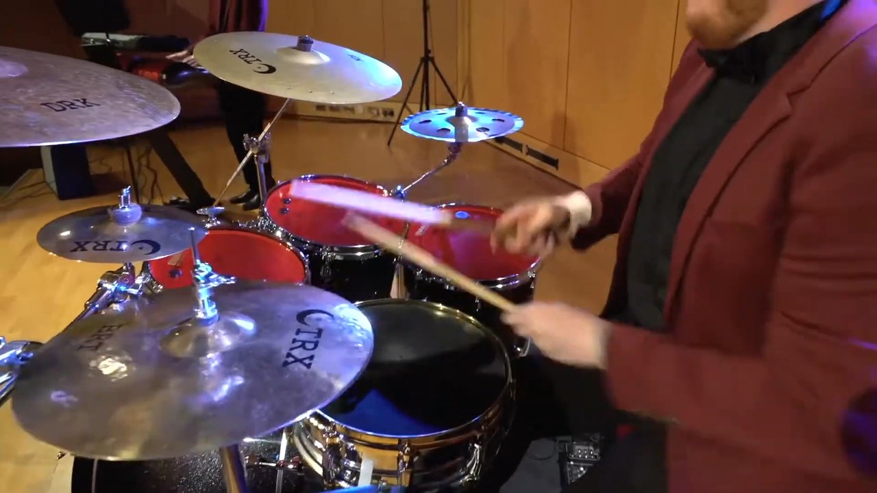 Loophole - Live Showreel 2025 - video
