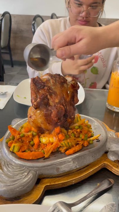Thai House - Volcano Chicken was tasty and so was everything we ordered - Thai Near Me - Modesto, California
