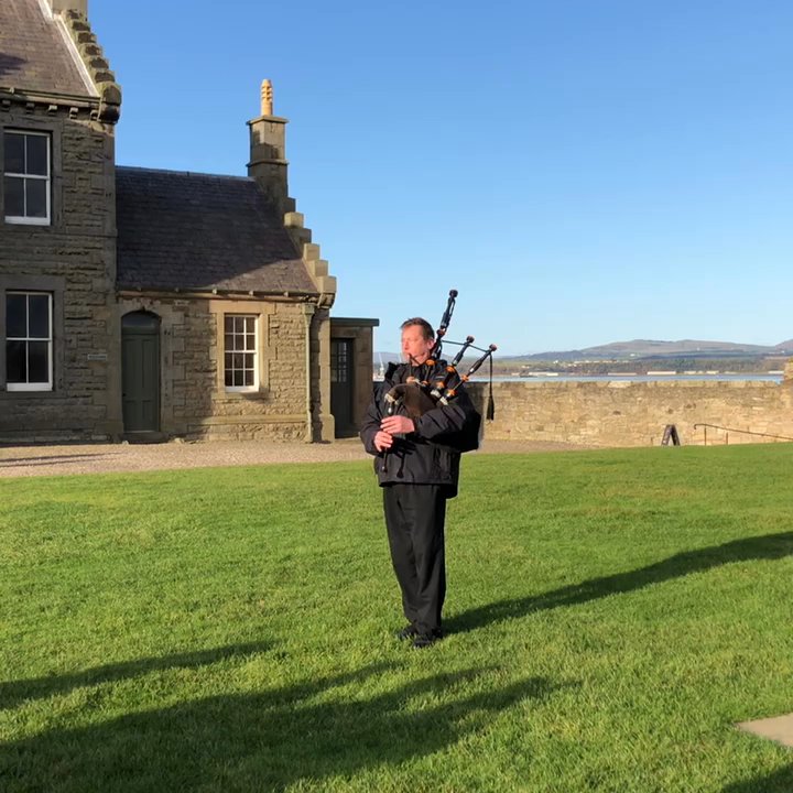 Blackness Castle - Pipes on a Scottish afternoon - Castles Near Me - Blackness, FAL