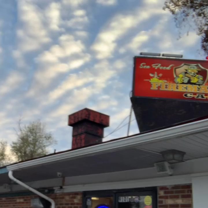 Fireman's Cafe - Food Trucks Near Me - Clinton, Maryland