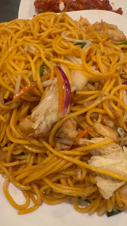 Red Chilli - Chinese Near Me - Redlands, California