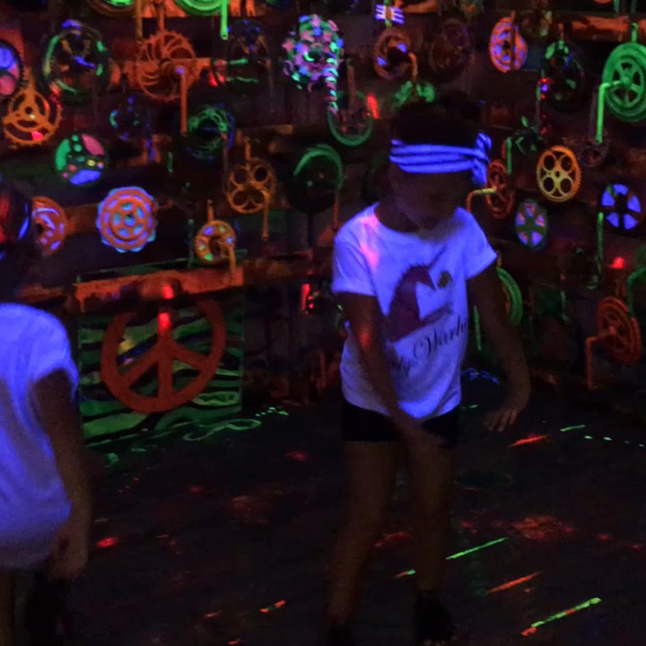 Video thumbnail 2 more videos