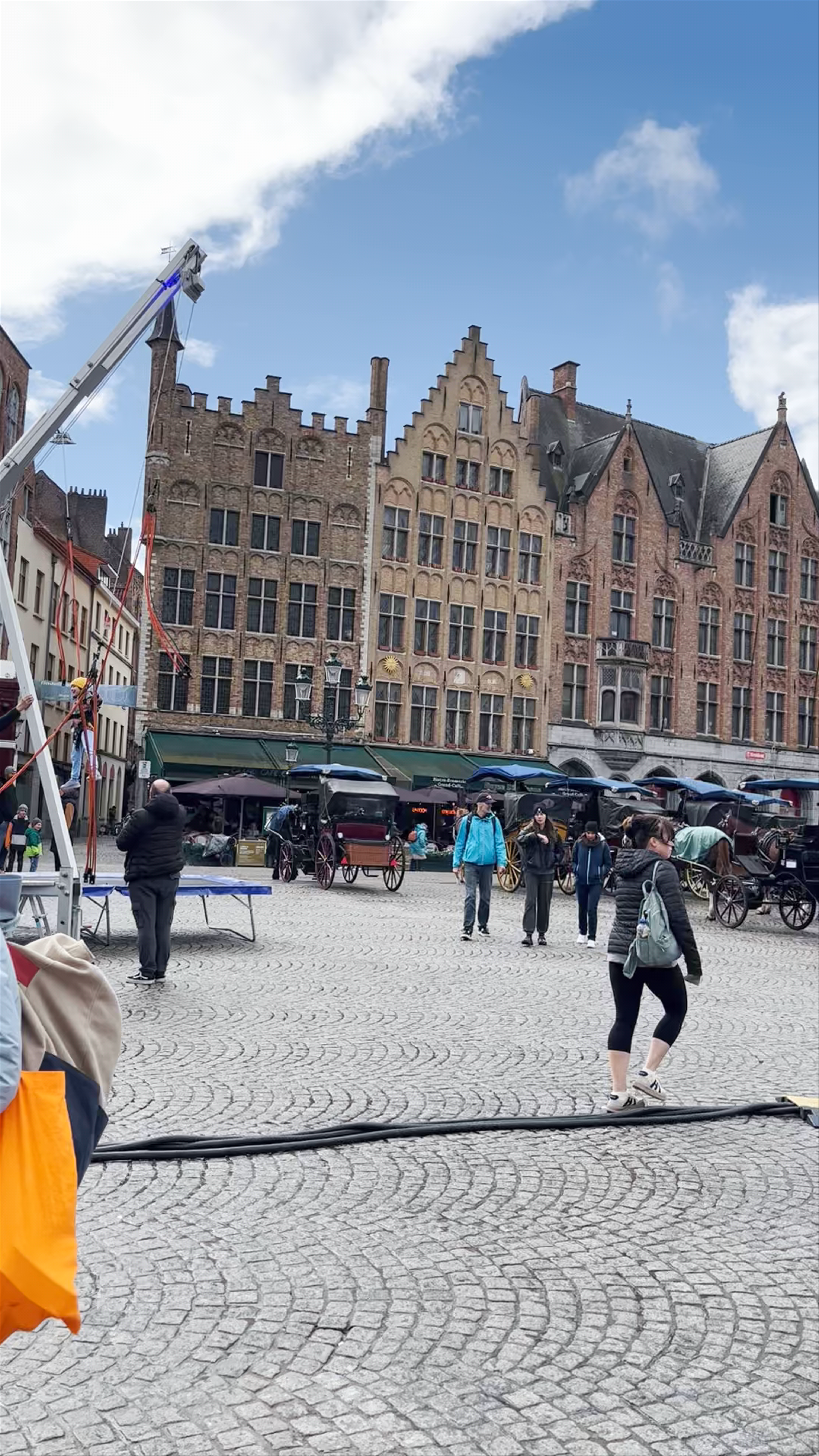 Pieter de Coninck en Jan Breydel Statue and Markt Square in Bruges, Belgium