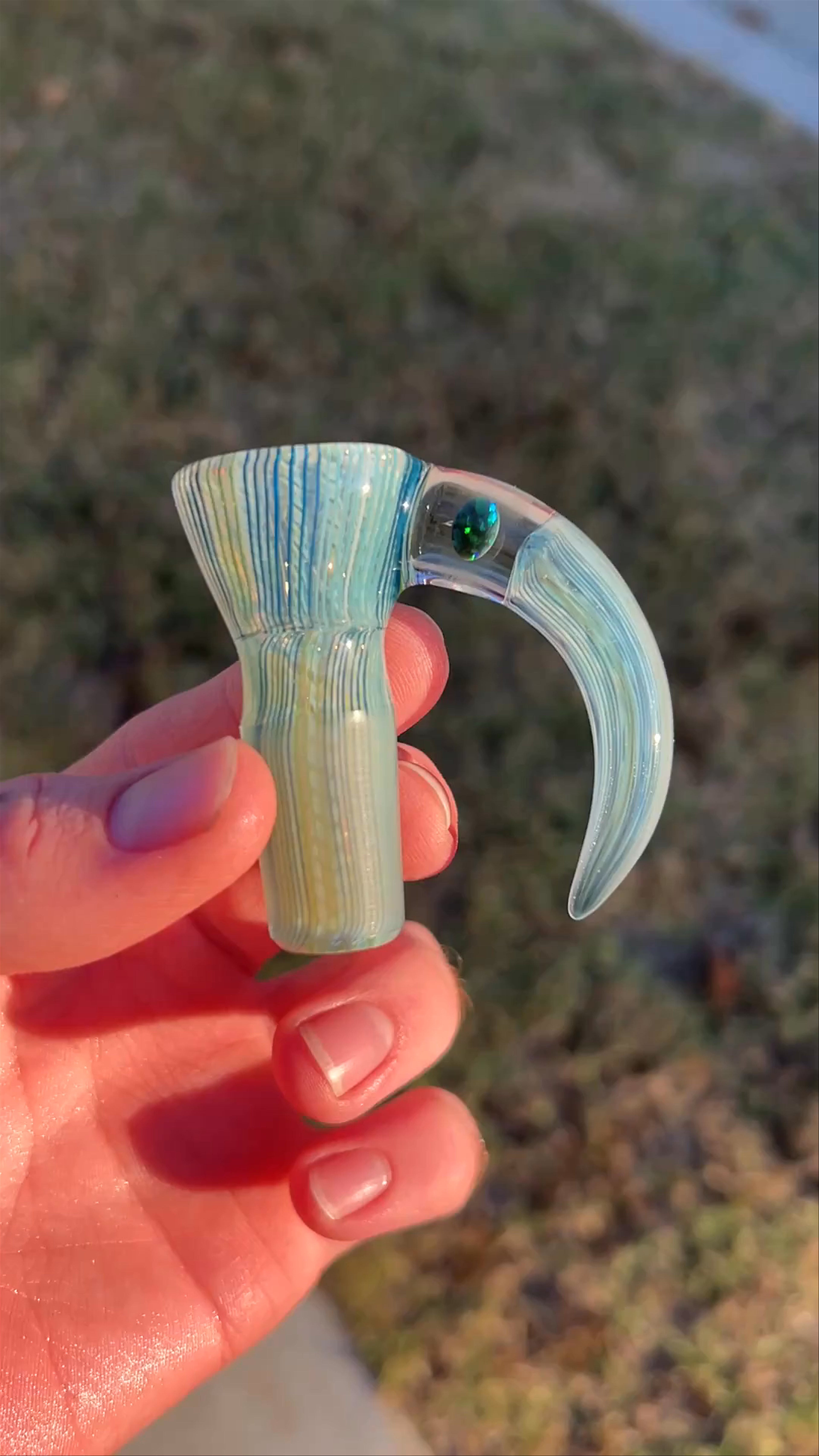 Preview pic of Stephen C. Fully worked slide in lined prep over Rick moss