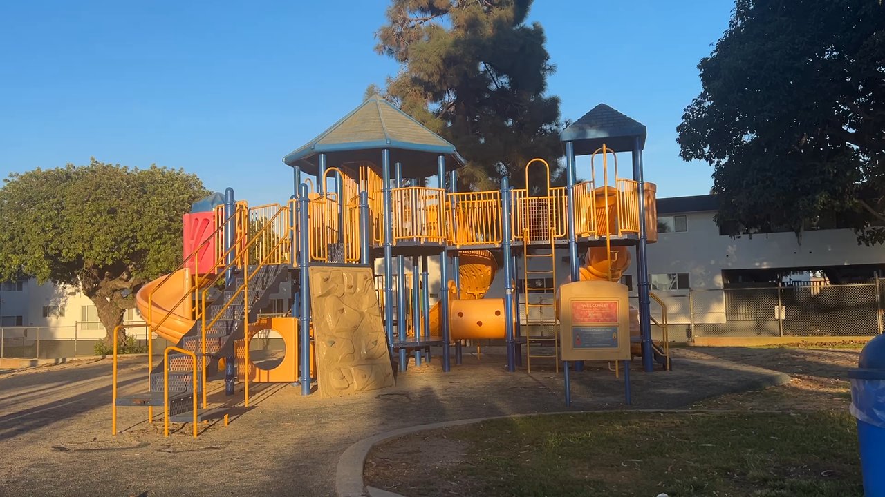 Victor Park - Parks Near Me - Torrance, California