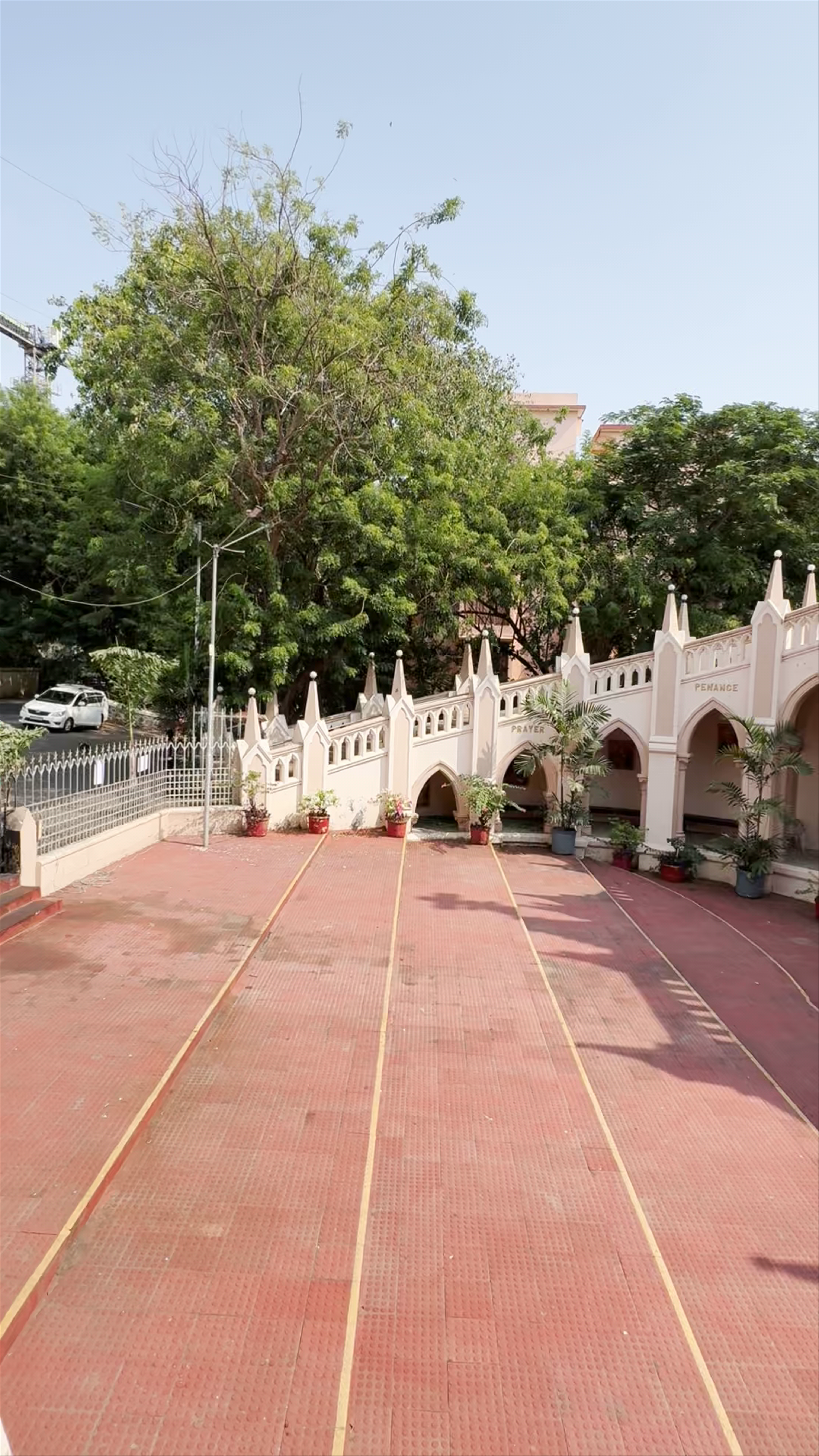 Mount Mary Grotto: A Serene Spiritual Escape in Bandra West, Mumbai